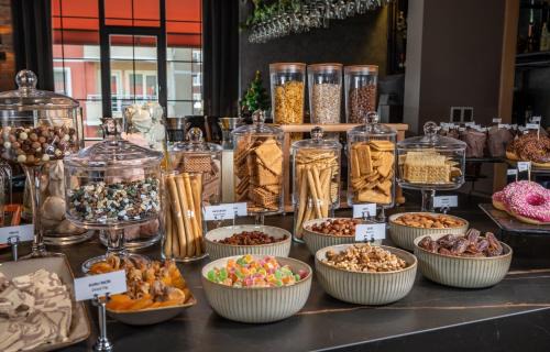 Nilufer Hotel | Explore Comfort at Levor Hotel: 4-Star Getaway Awaits