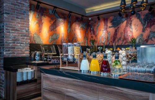 Nilufer Hotel | Explore Comfort at Levor Hotel: 4-Star Getaway Awaits
