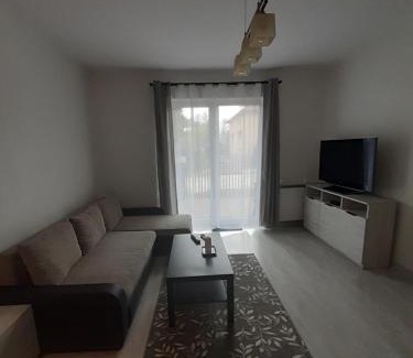 Baluty Apartment | Pet-Friendly Getaway at Lewa Łódź - Rated 8.5/10!
