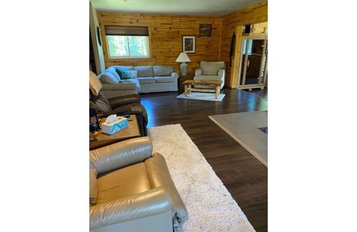 Lewiston House | Discover East Twin Lake: Fun-Filled Getaway with Ocean Views