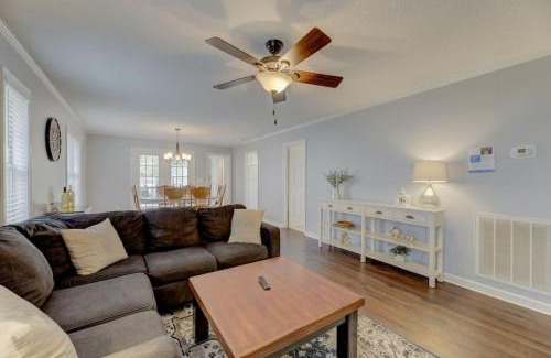 Lexington House | Cozy Lexington Retreat Steps from Main St Attractions