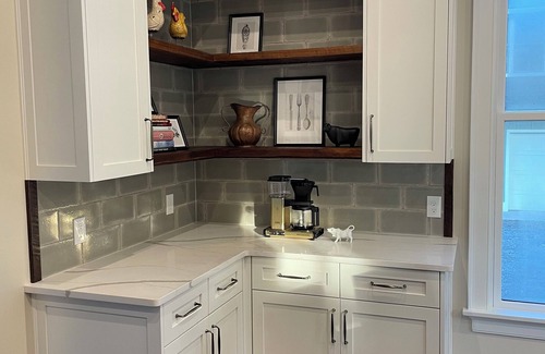 Lexington House | Elmcrest Farm Home in Lexington, Kentucky - Family-Friendly Stay
