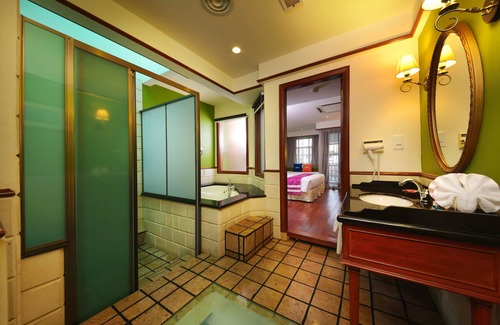 Taman Tun Sambanthan Resort | Experience Leisure at Lexis Port Dickson with Pool & Spa