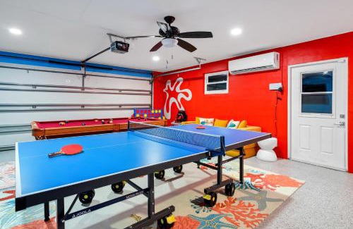 Harbor Heights House | Cozy Lexy Beach House - Family & Pet Friendly Retreat