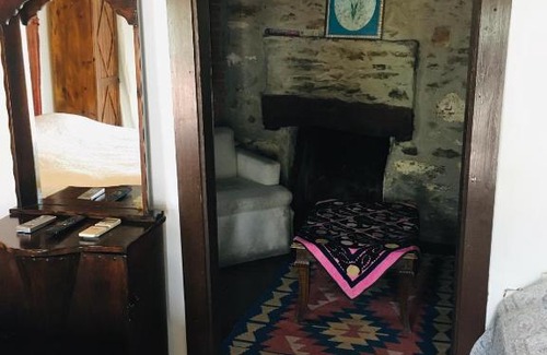 Sirince House | Discover Leylak Ev Pansiyon: Pet & Child Friendly Retreat