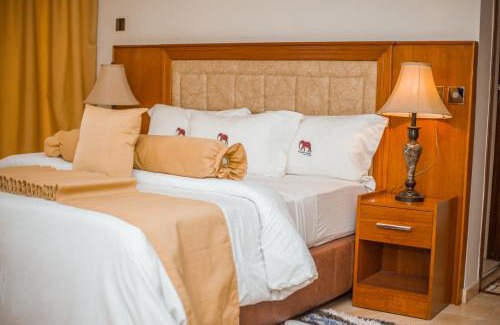 Mwanza Hotel | Elegant LEYSHOF HOTEL: Family-Friendly with Dining Options