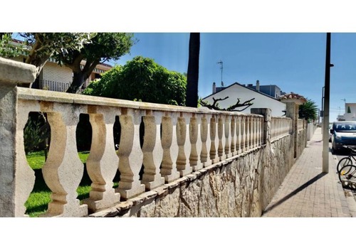 Almarda Apartment | Lezardiere House | Near beach | Large garden & BBQ
