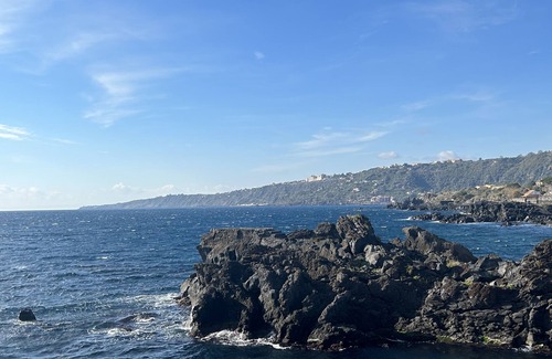 Scillichenti Apartment | Tranquil LG Casa Indipendente Acireale Mare with Ocean View