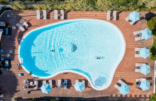 Santa Teresa di Gallura Hotel | Discover Hotel La Funtana: 4-Star Oceanfront Retreat