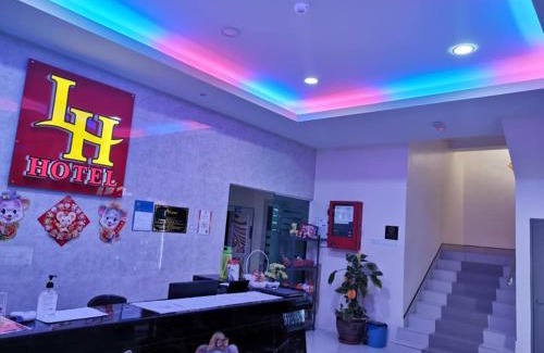 Kampong Pulau Kandis Hotel | Budget-Friendly LH Hotel Langkap Perak with Breakfast Included