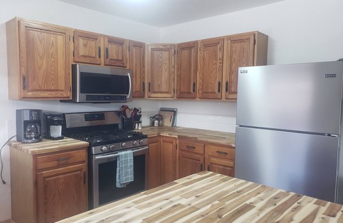 Mill Run Cottage | LH MOUNTAIN RETREAT - Only 6 mi. to Ohiopyle, whitewater rafting & Fallingwater.