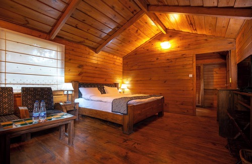 Leh Hotel | Discover Welcomheritage Lha - Ri - Sa Resort: 4-Star Comfort