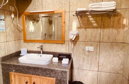 Paro Hotel | Relax at Lhayhuel Resort & Spa - 4-Star Family Retreat