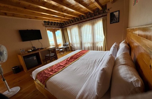 Paro Hotel | Relax at Lhayhuel Resort & Spa - 4-Star Family Retreat