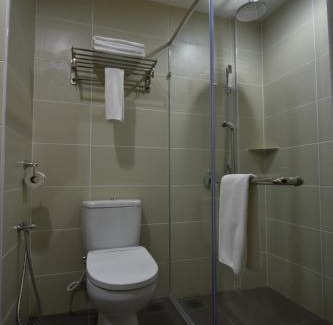 Bintulu Hotel | Welcoming LI HUA HOTEL in Bintulu Sentral Awaits You