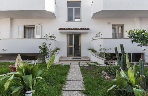 Mondragone Apartment | Pet Friendly Liammare with Private Beach & Ocean Views