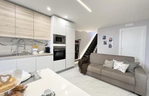 Lucera Apartment | Guest Rated 10/10 at LianHome b&b "Terrazzino" with Breakfast