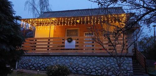 Miskolc-Tapolca Apartment | Child-Friendly Lianne Apartman with Exceptional Ratings