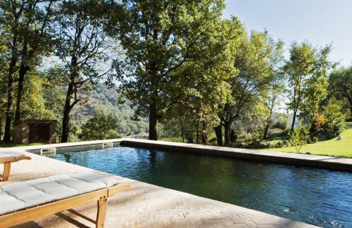 Candeleda Villa | Discover Libélula de El Vergel: Oceanfront Bliss Awaits