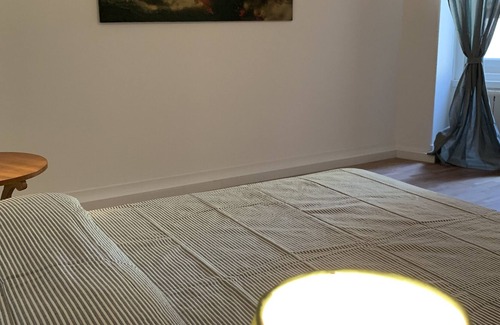 Citta Nuova-Barriera Nuova-San Vito-Citta Vecchia Apartment | Exceptional Libeccio: Sea View Apartment Near Train Station