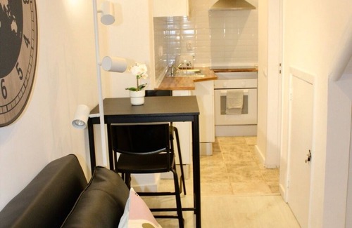 Santos Apartment | Guest Rated: Libertas Apartment in Lisbon's Historic Center