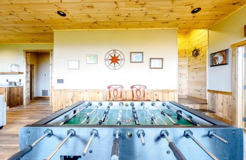 Aska House | Experience Liberty Call: Family-Friendly with Hot Tub Access