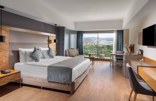 Yavansu Mahallesi Resort | Indulge at Liberty Kuşadası - All-Inclusive Getaway