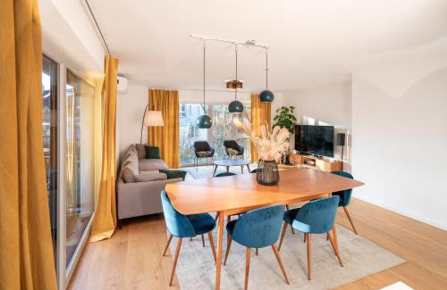 Starnberg House | LIBORIA: Stylish Retreat with Sauna and Oceanfront Spa
