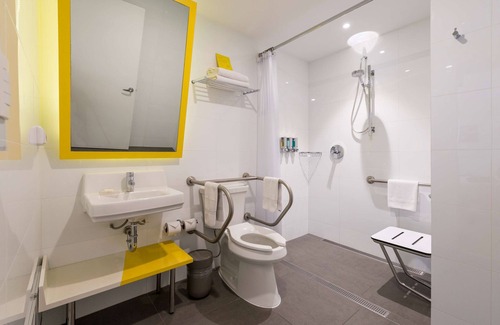 Leuro Hotel | Discover Libre Hotel: Guest Rated 9.4 with Spa & Dining