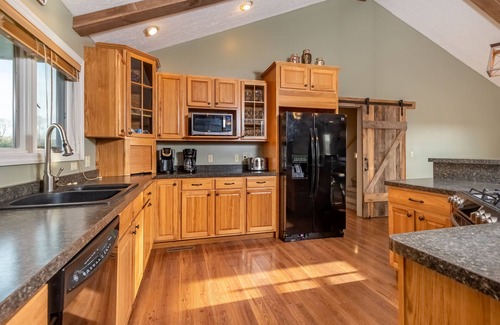 North Glade Hills House | License to Chill: Lake Access & Outdoor Escape Awaits