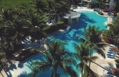 Rock Harbor House | Modern Villa at Key Largo's Premier Oceanfront Resort