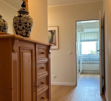 Haarentor Apartment | Stylish Rooftop Apartment with Family-Friendly Amenities