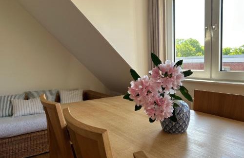 Haarentor Apartment | Stylish Rooftop Apartment with Family-Friendly Amenities