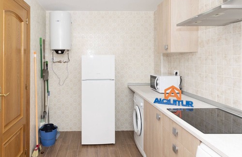Cullera Apartment | Experience Ocean View Comfort at LIDER, 4-D Hotel