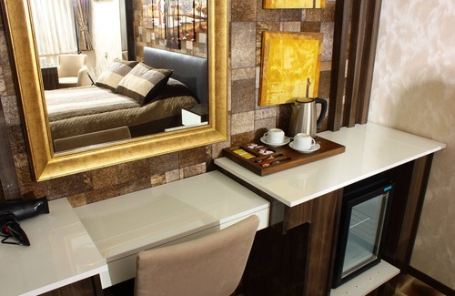 Bayrampasa Hotel | Budget-Friendly Lider Otel: Accessible & Family-Oriented Stay