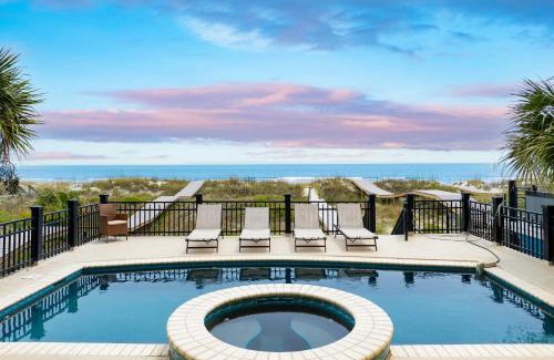 Palmetto Dunes House | Oceanfront Haven: Lido by AvantStay with Pool & Hot Tub