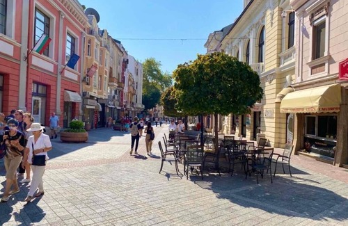 Plovdiv Center Apartment | Family-Friendly Lido de Plovdiv Apartments for Your Stay