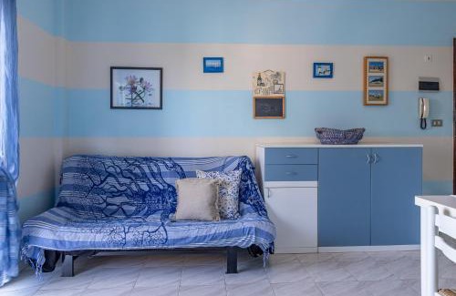 Lido degli Estensi Apartment | Cozy Lido degli Estensi Flat Steps from the Beach