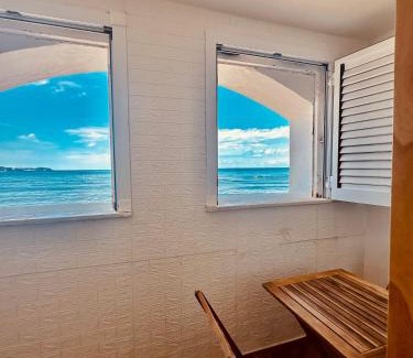 Procida House | Discover Lido Di Procida Guest House with Family-Friendly Amenities