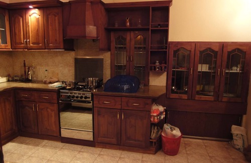 Negombo House | Convenient Stay at Lidwins Inn, Close to the Airport