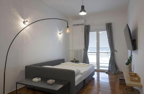 Athens Apartment | Liebe: Family-Friendly Apartment with Top 10/10 Rating