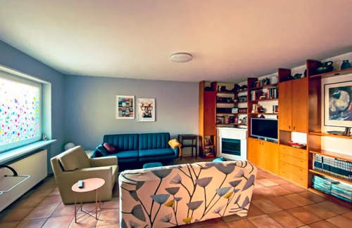 Neustadt-Lachen-Speyerdorf Apartment | Discover LIEBLINGSPLATZ: Family-Friendly in Neustadt