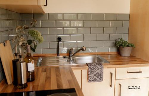 Kesselsdorf Apartment | Child-Friendly Getaway at Lieblingsplatz by Julia & Tom