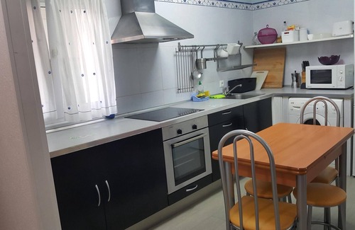 Liencres Apartment | Beachside Retreat in Liencres with Free Wi-Fi & Spa