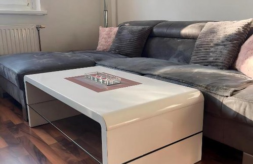 Vienna Apartment | Discover Liesing Luxus: Cozy Apartment in Prime Location