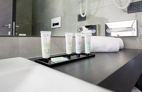 Bergamo Hotel | Discover Life Hotel: Wheelchair Accessible with Spa & Dining