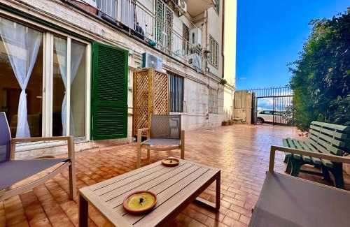 Mergellina Apartment | Life in Naples