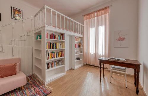 San Vittore Apartment | Pink Love Suite: Stylish Retreat in the Design District