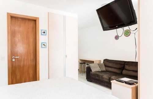 Smin Apartment | Relax at Life Resort Flat: Pet Friendly with Pool & Hot Tub