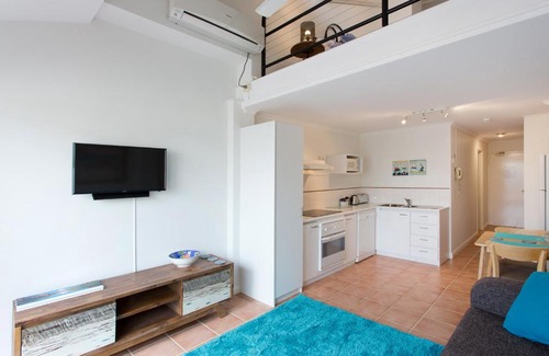 South Fremantle Apartment | Unforgettable Stays at Life's a Beach! Fremantle